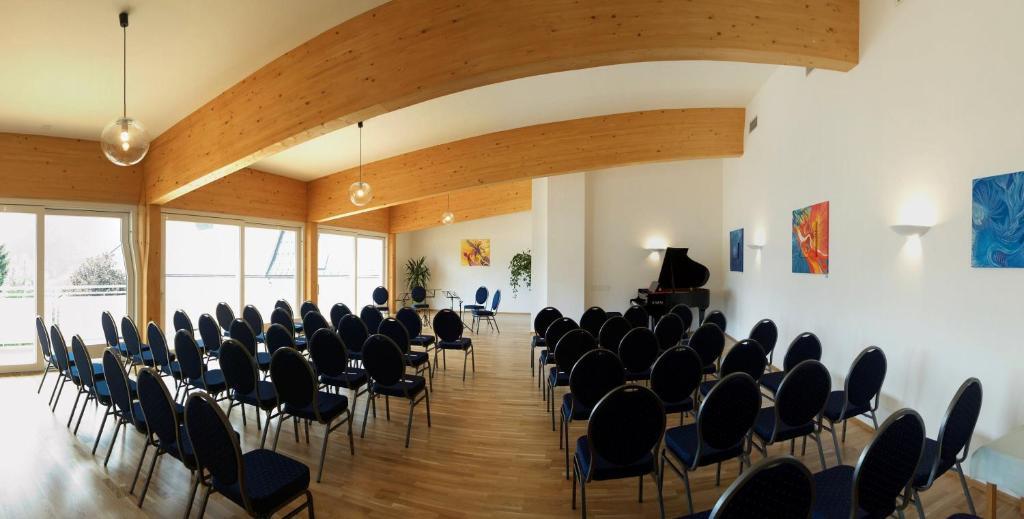 Hotel Zum Kirchenwirt מריהצל מראה חיצוני תמונה