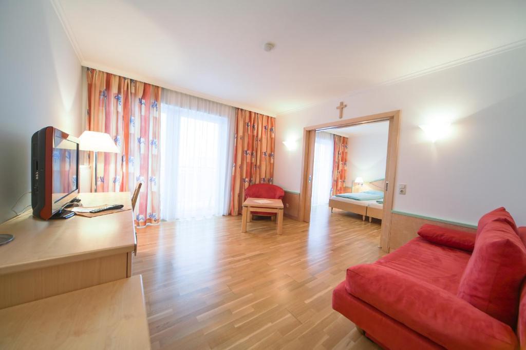 Hotel Zum Kirchenwirt מריהצל חדר תמונה