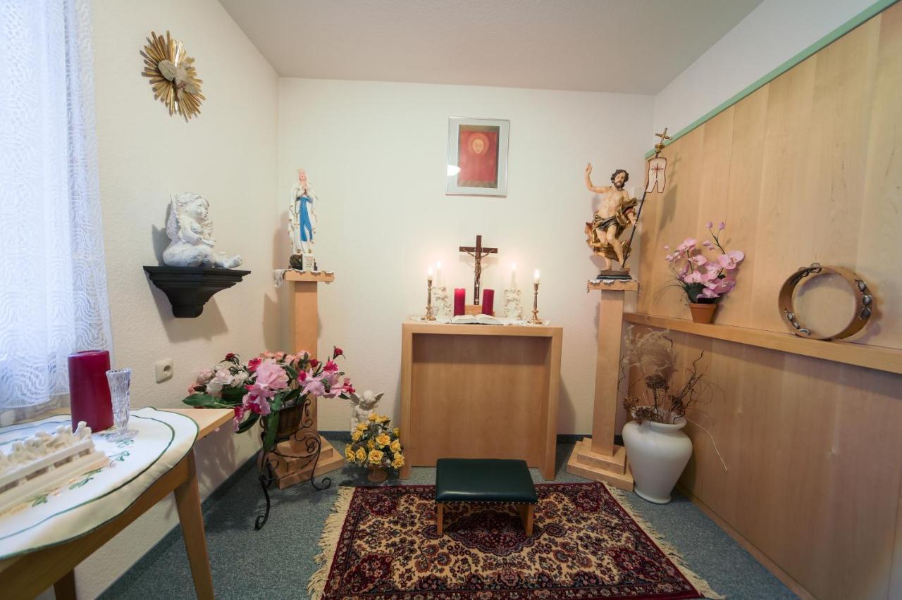 Hotel Zum Kirchenwirt מריהצל מראה חיצוני תמונה