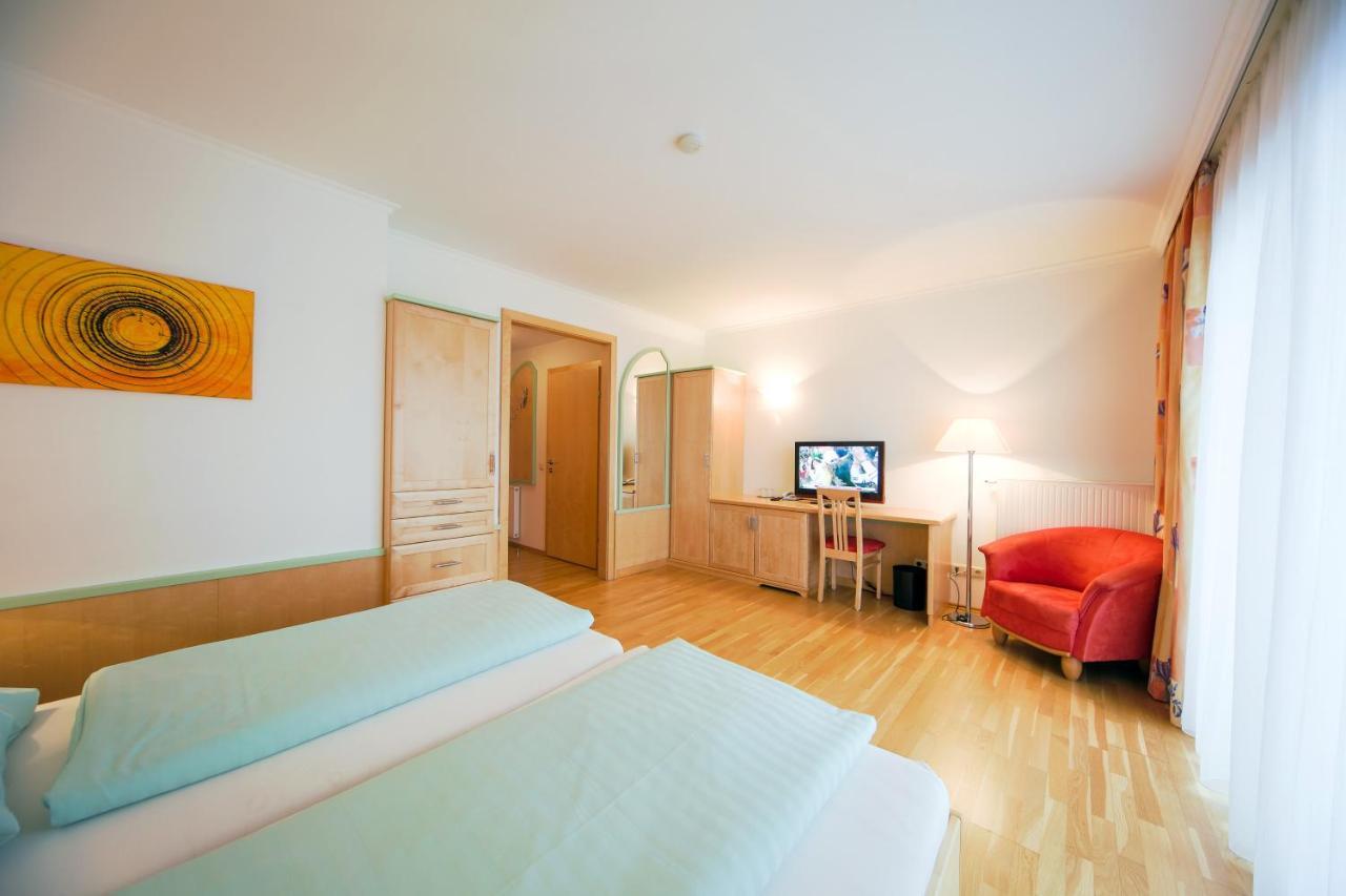 Hotel Zum Kirchenwirt מריהצל חדר תמונה
